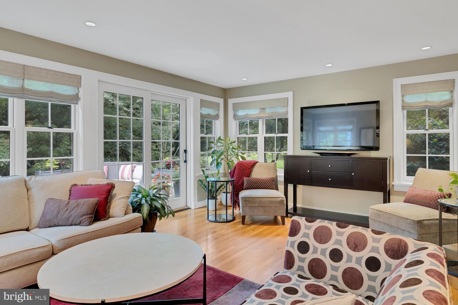 1435 Hunter Road Jenkintown, PA 19046 - Photo 16 of 73 Family Room
