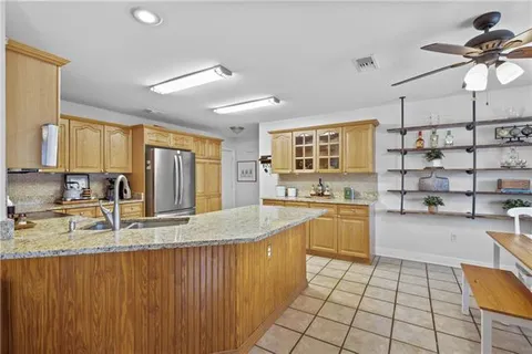 $335,000 | 707 Stonewood Drive, Covington, LA 70433