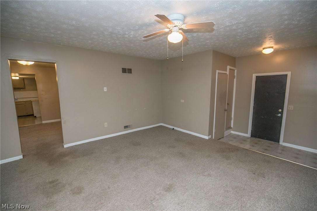 7540 State Road Parma, OH 44129 - Photo 7 of 23