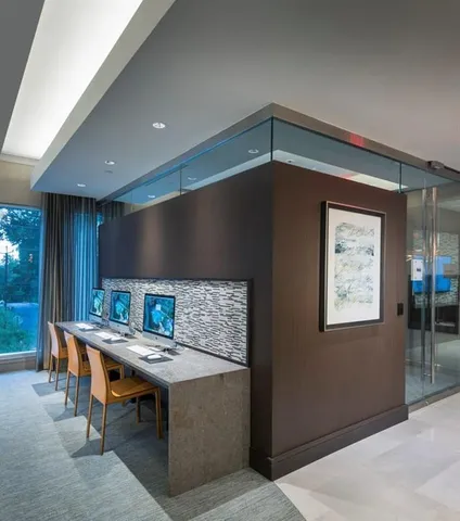 $2,659 | 400 Pharr Road Northeast, Unit 231, Atlanta, GA 30305