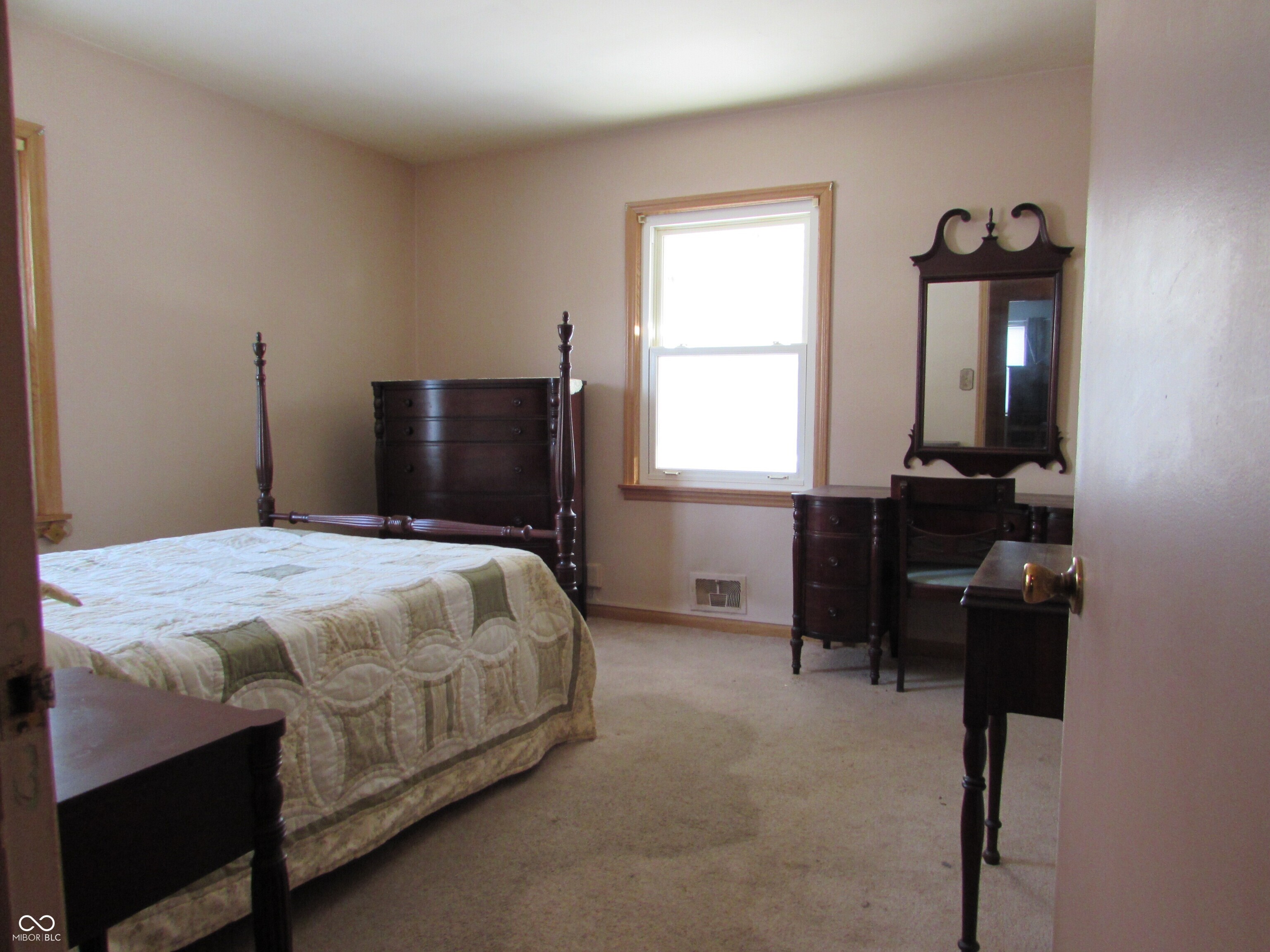 1532 Weslow Court Anderson, IN 46011 - Photo 13 of 28