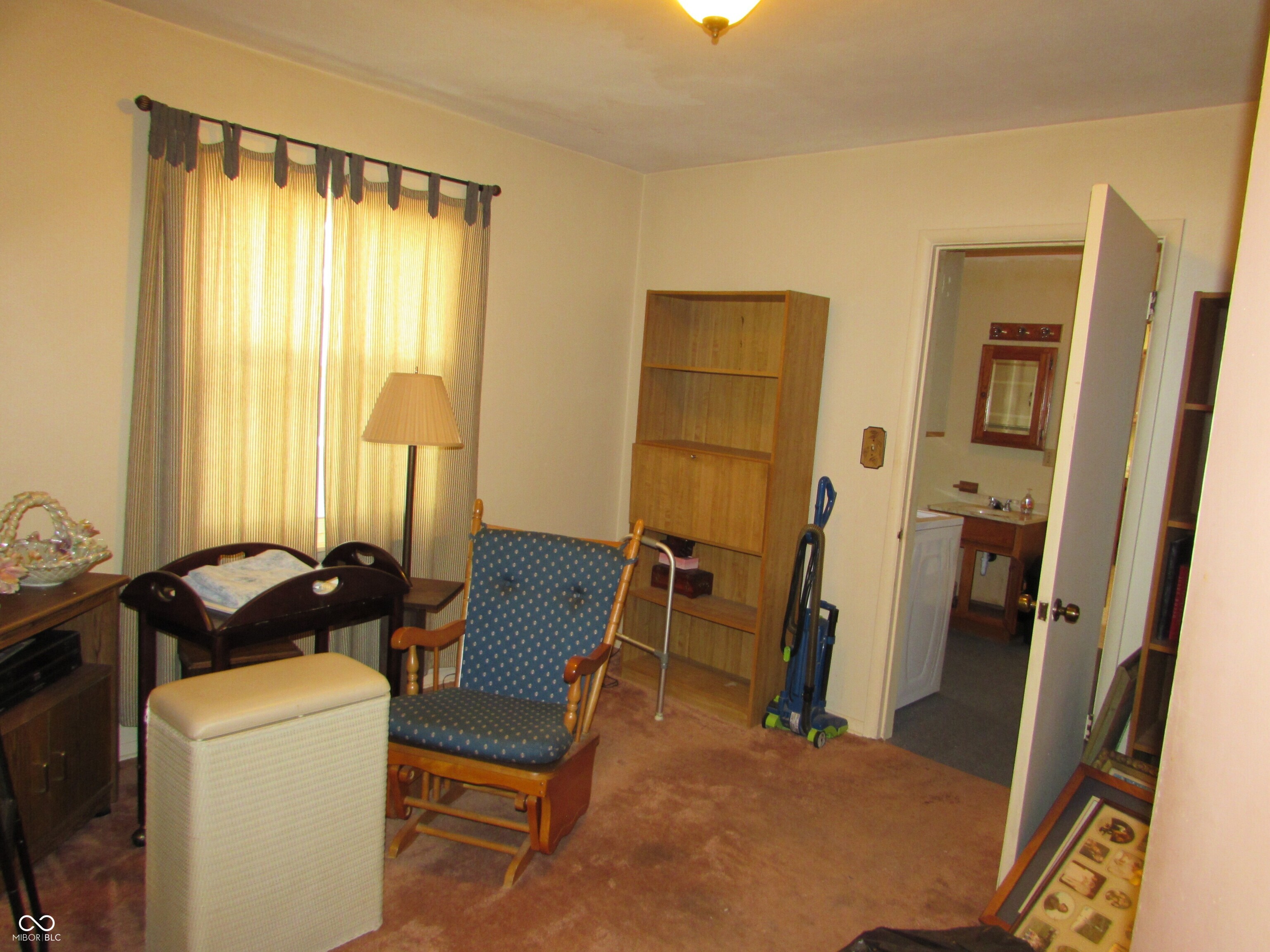 1532 Weslow Court Anderson, IN 46011 - Photo 14 of 28