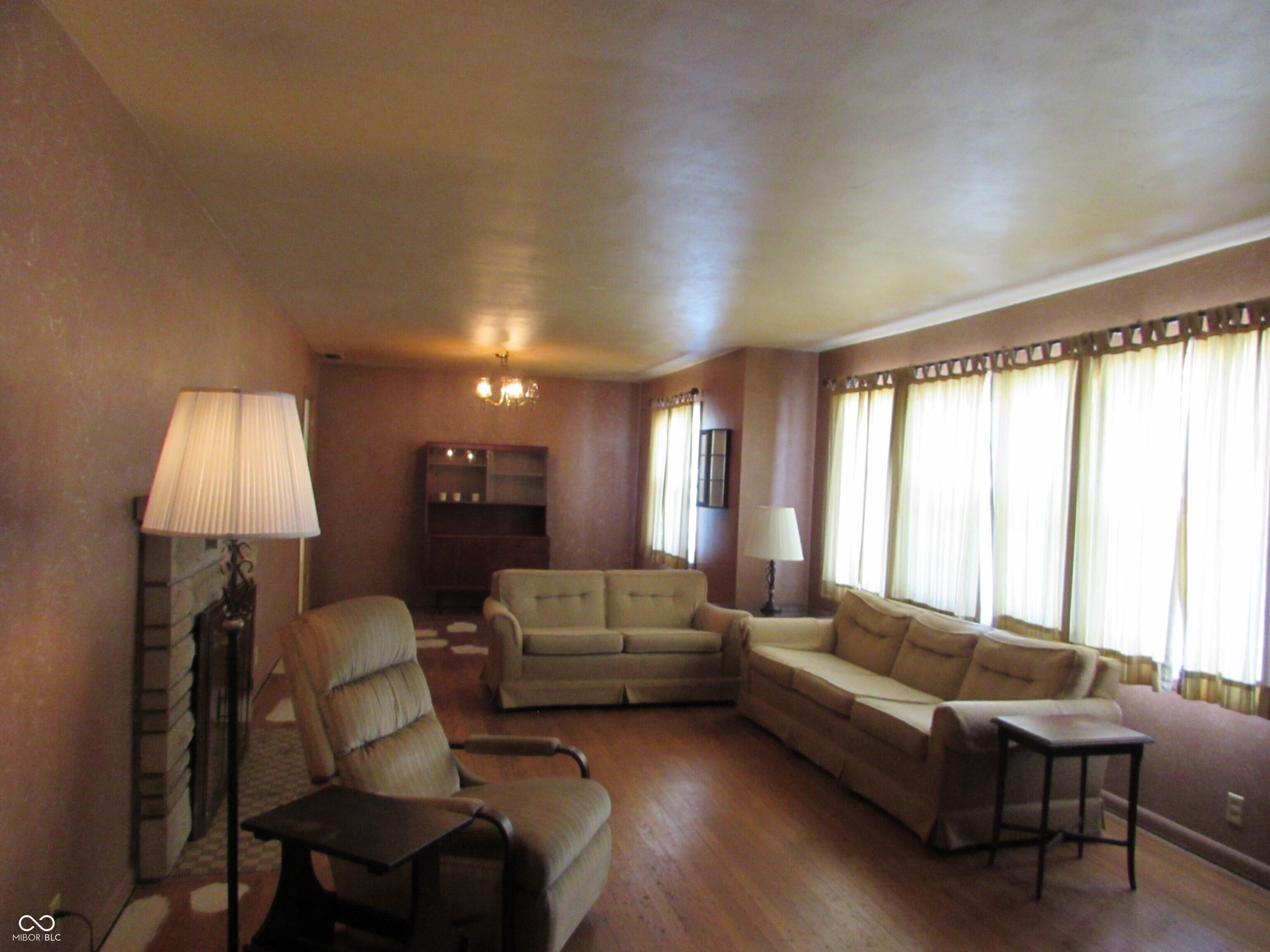 1532 Weslow Court Anderson, IN 46011 - Photo 4 of 28