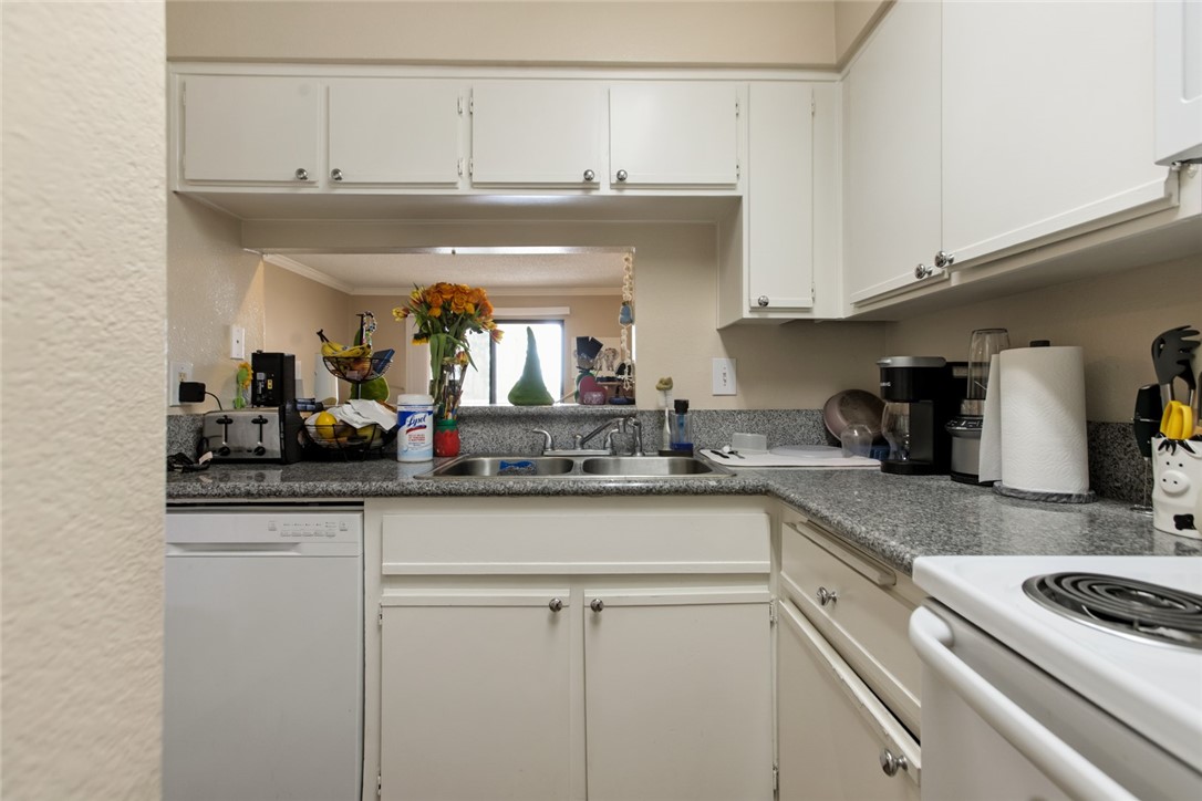 10655 Lemon Avenue, Unit 4009 Rancho Cucamonga, CA 91737 - Photo 7 of 41