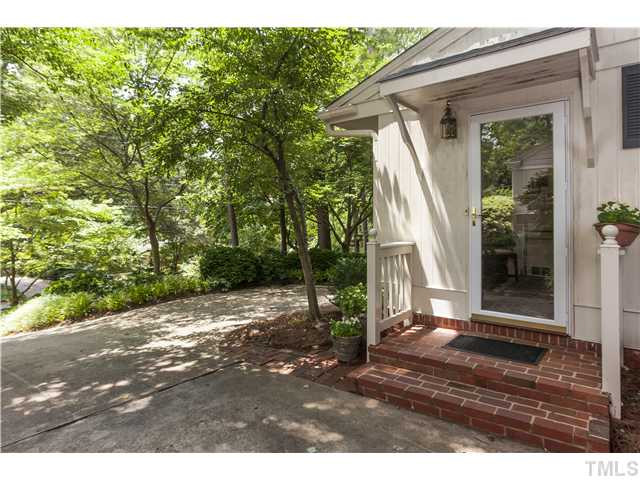 116 West Drewry Lane Raleigh, NC 27609 - Photo 8 of 23 Photo 8