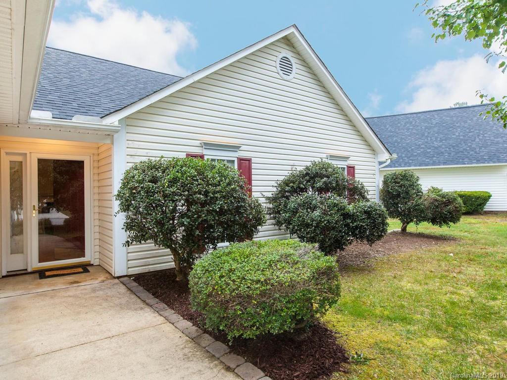 77 Stonehollow Road Fletcher, NC 28732 - Photo 3 of 22