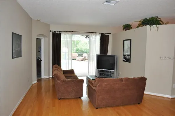 $4,500 | 4987 Kernwood Court, Palm Harbor, FL 34685