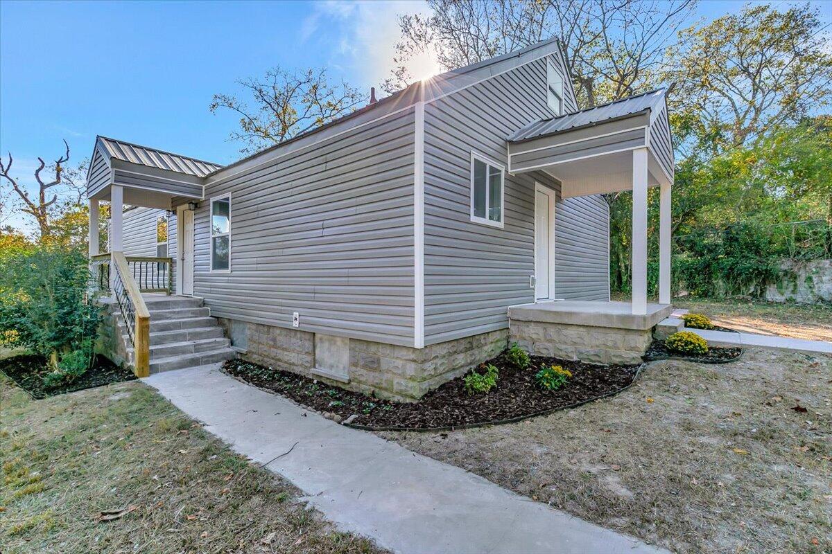 01-Pinnacle Tour - 1407 Greenwood - 001