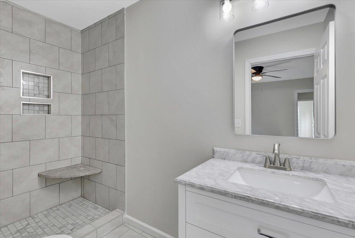 1407 Greenwood Road Chattanooga, TN 37411 - Photo 14 of 29 14-Pinnacle Tour - 1407 Greenwood - 014