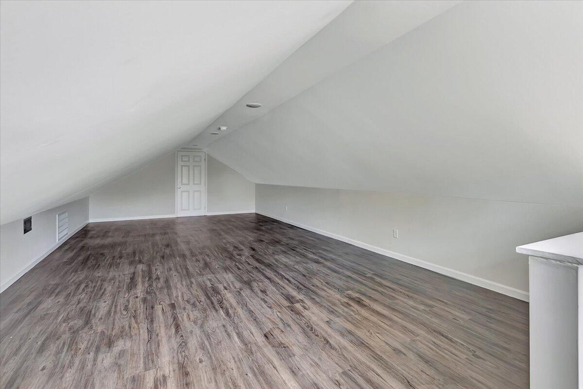 1407 Greenwood Road Chattanooga, TN 37411 - Photo 21 of 29 24-Pinnacle Tour - 1407 Greenwood - 024