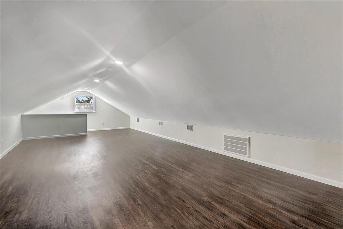 1407 Greenwood Road Chattanooga, TN 37411 - Photo 22 of 29 25-Pinnacle Tour - 1407 Greenwood - 025