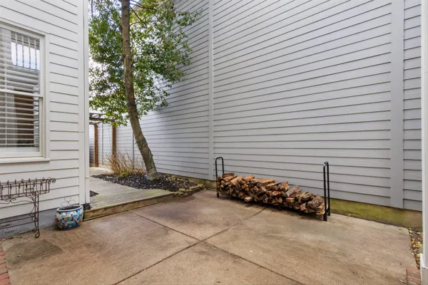 $474,500 | 948 River Breeze Drive, Memphis, TN 38103