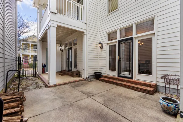 $474,500 | 948 River Breeze Drive, Memphis, TN 38103