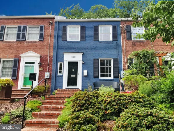 $3,800 | 809 2nd Street, Alexandria, VA 22314