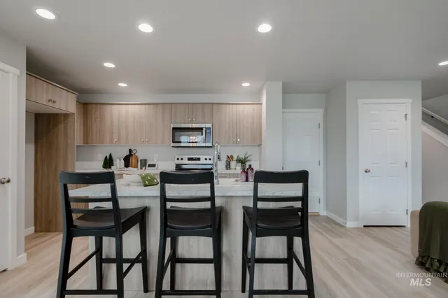 $392,990 | 237 Caribou Court, Horseshoe Bend, ID 83629