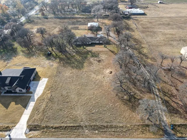 $3,000 | 7335 Reed Road, Azle, TX 76020