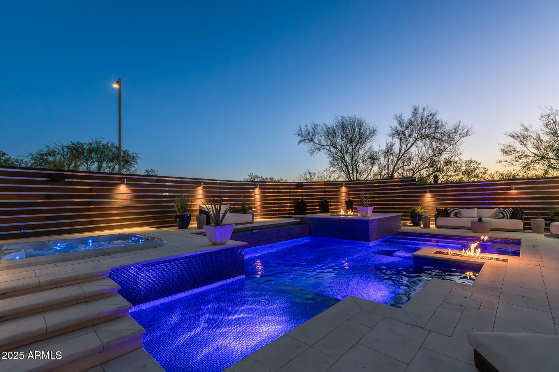 4605 East Swilling Road Phoenix, AZ 85050 - Photo 31 of 55 37) BACKYARD