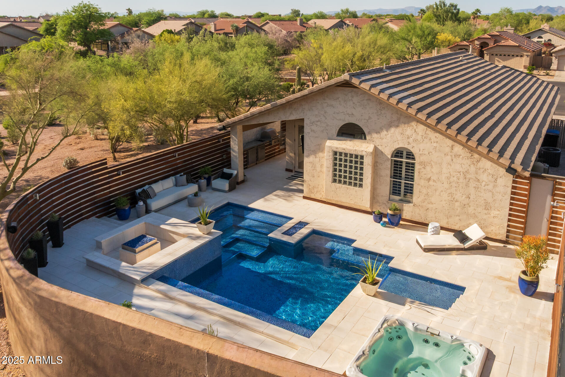 4605 East Swilling Road Phoenix, AZ 85050 - Photo 48 of 55 47) BACK OF HOME