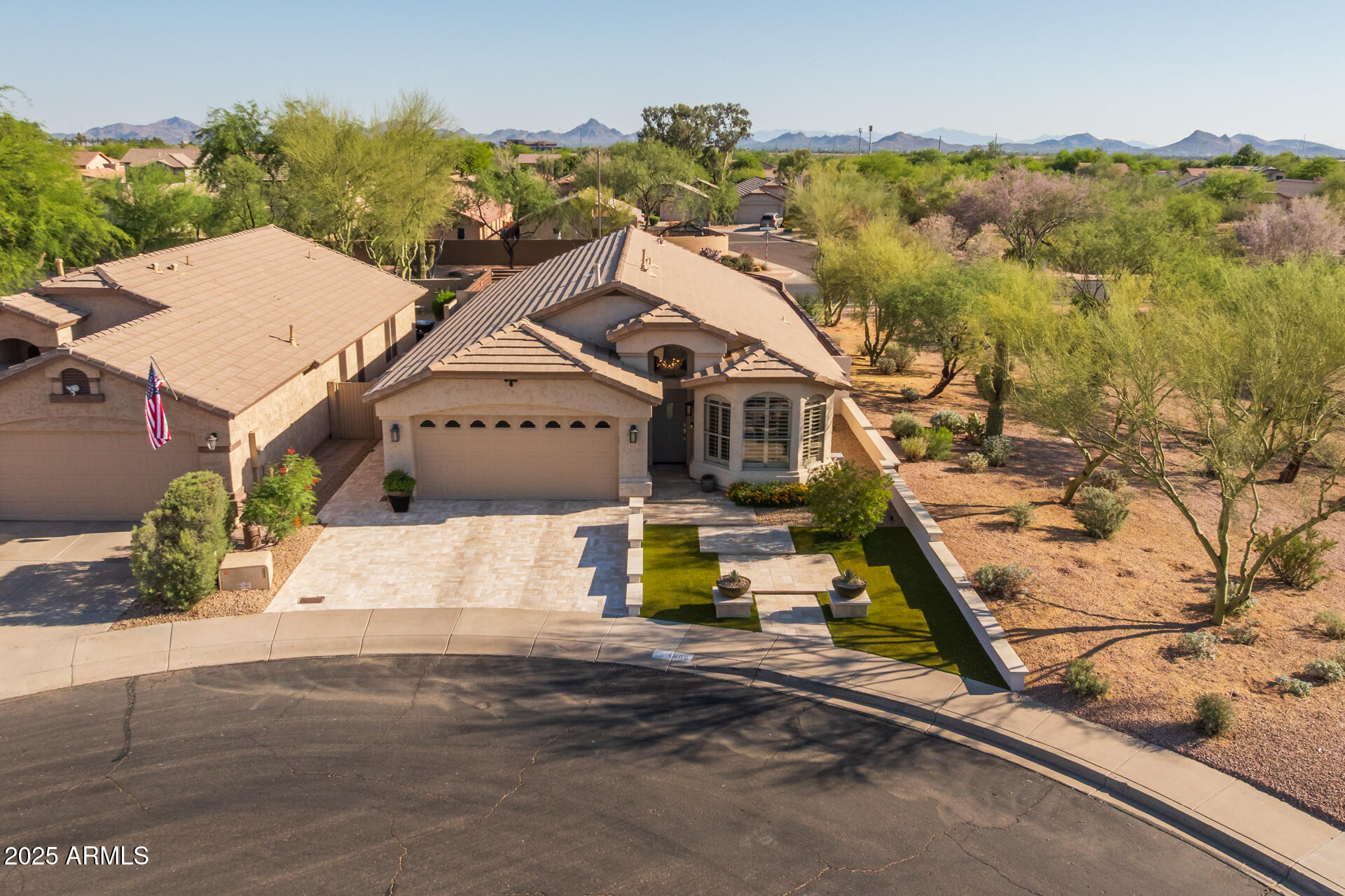 4605 East Swilling Road Phoenix, AZ 85050 - Photo 54 of 55 9) FRONT OF HOME