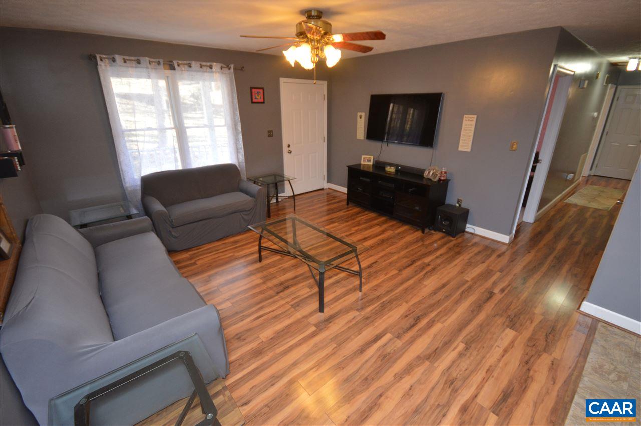 201 Horseshoe Road Stanardsville, VA 22973 - Photo 2 of 34 Gallery Image 2