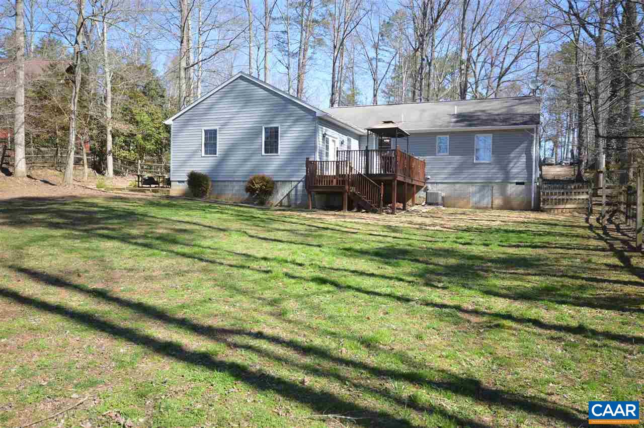 201 Horseshoe Road Stanardsville, VA 22973 - Photo 5 of 34 Gallery Image 5