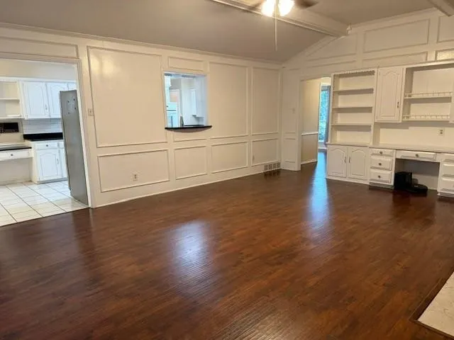 $2,950 | 6918 La Manga Drive, Dallas, TX 75248