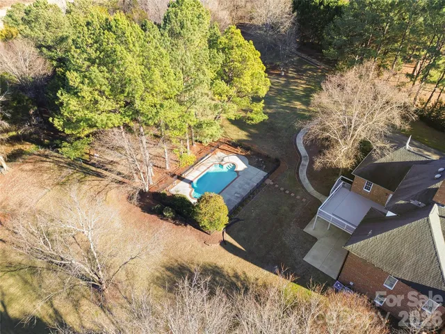 $1,100,000 | 2812 Woodwind Court, Kannapolis, NC 28027