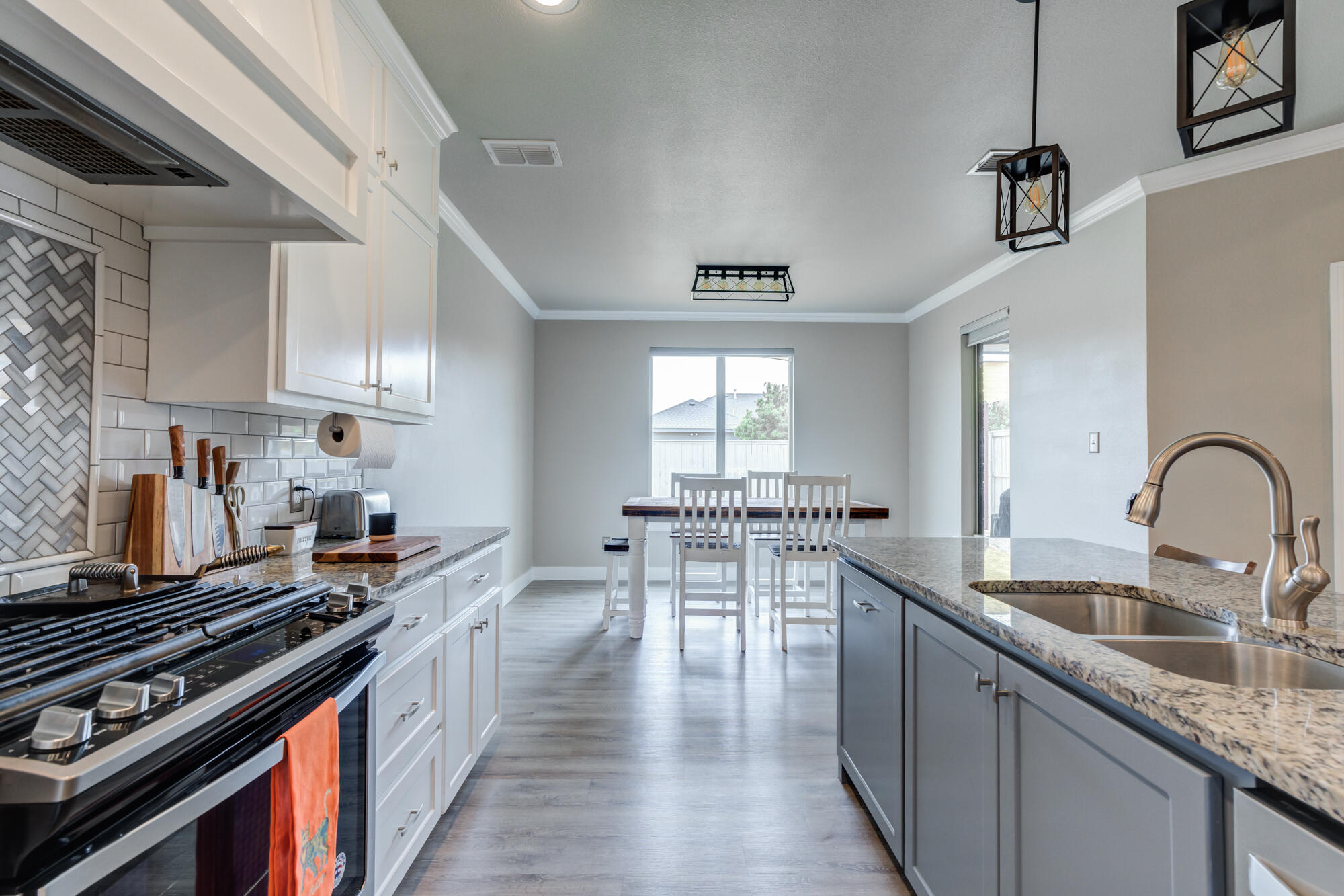 7805 56th Street Lubbock, TX 79407 - Photo 21 of 57 7805-56th-St_Lubbock-TX_18_Kitchen