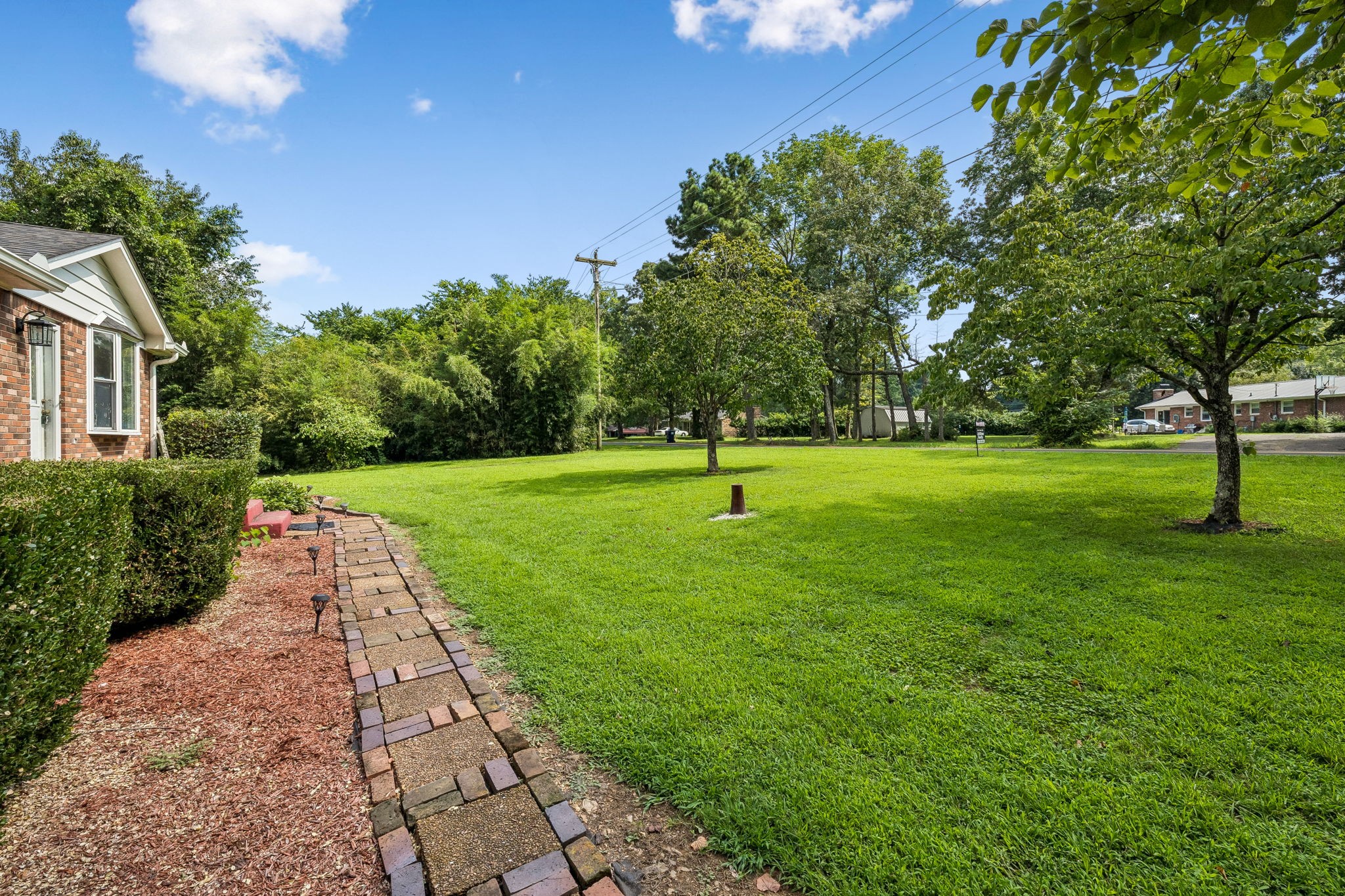 2009 Wolfe Road White Bluff, TN 37187 - Photo 3 of 41 Gallery Image 3