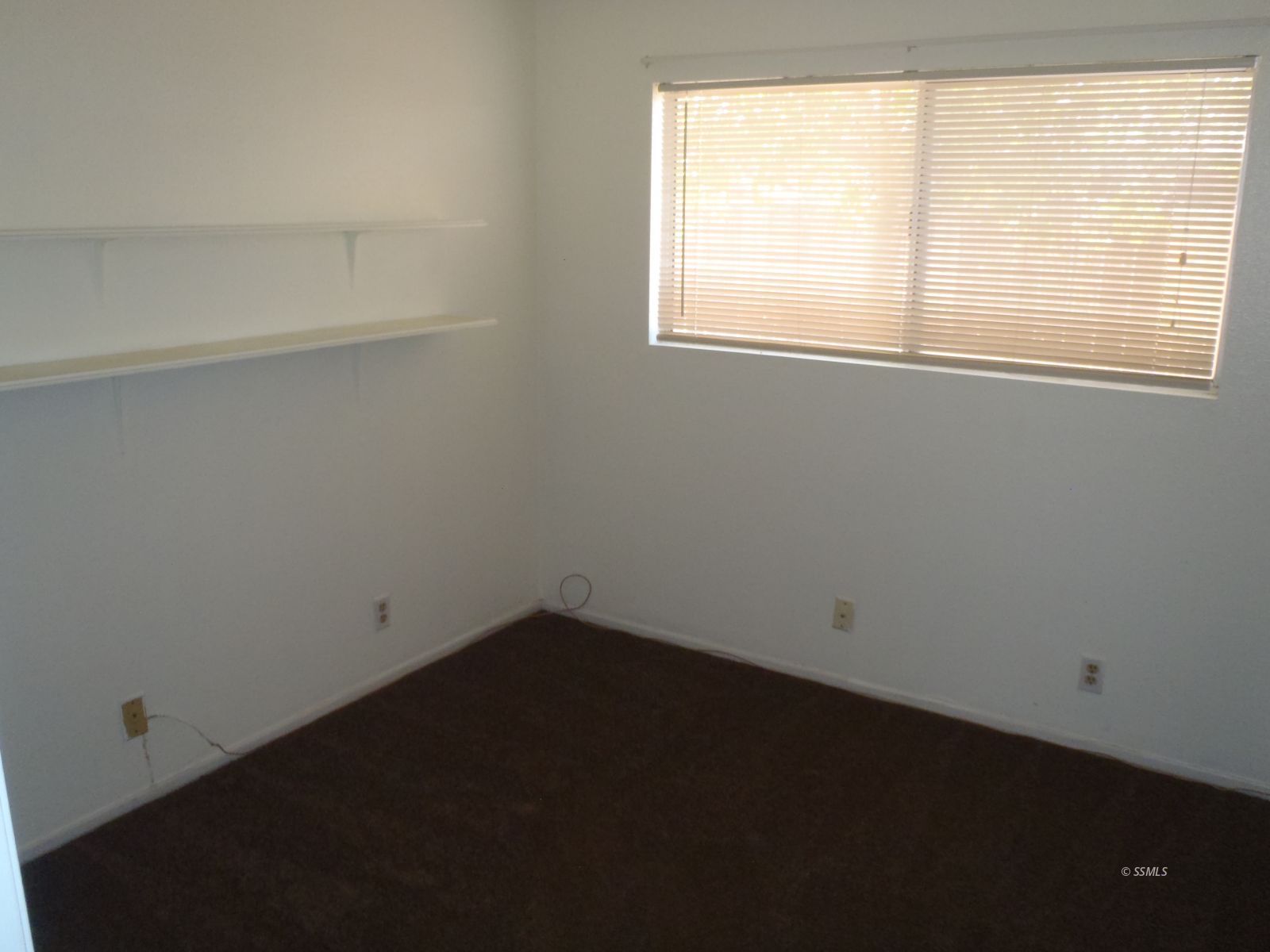731 Commercial Ridgecrest, CA 93555 - Photo 4 of 9