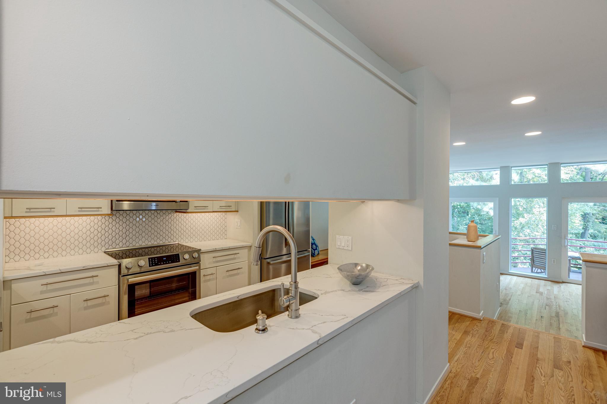 2002 Turtle Pond Drive Reston, VA 20191 - Photo 15 of 65 kitchen