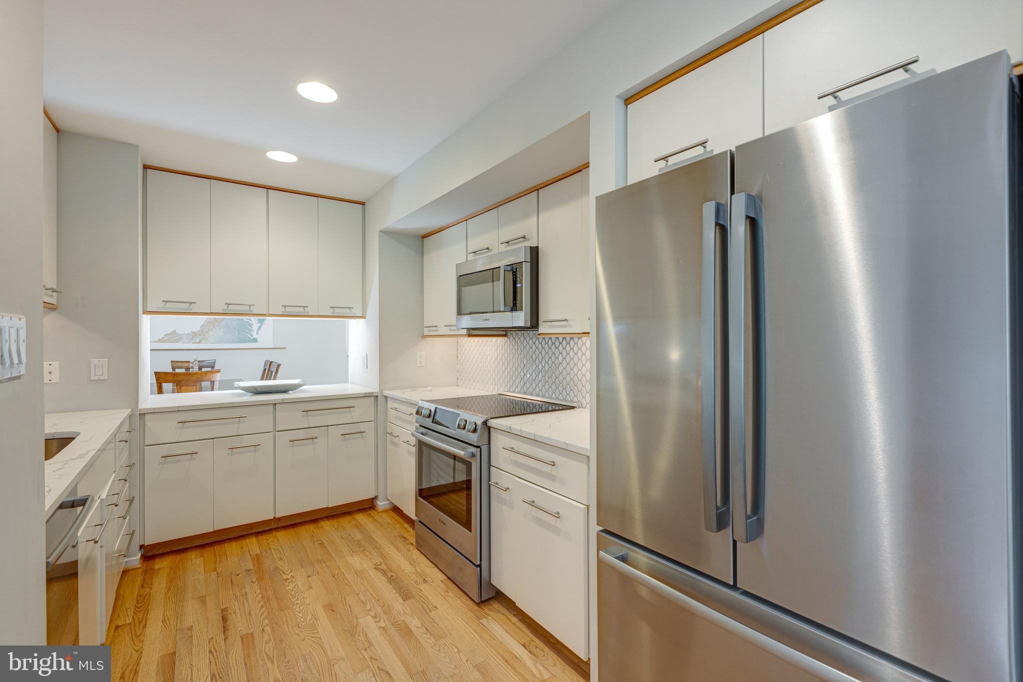 2002 Turtle Pond Drive Reston, VA 20191 - Photo 16 of 65 kitchen