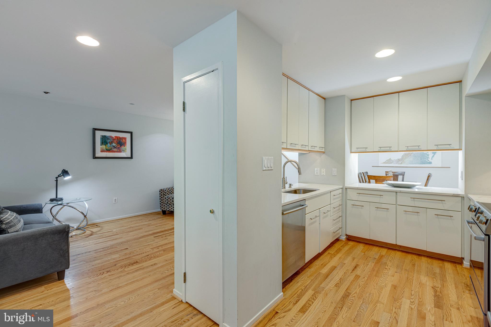2002 Turtle Pond Drive Reston, VA 20191 - Photo 17 of 65 kitchen and sitting nook