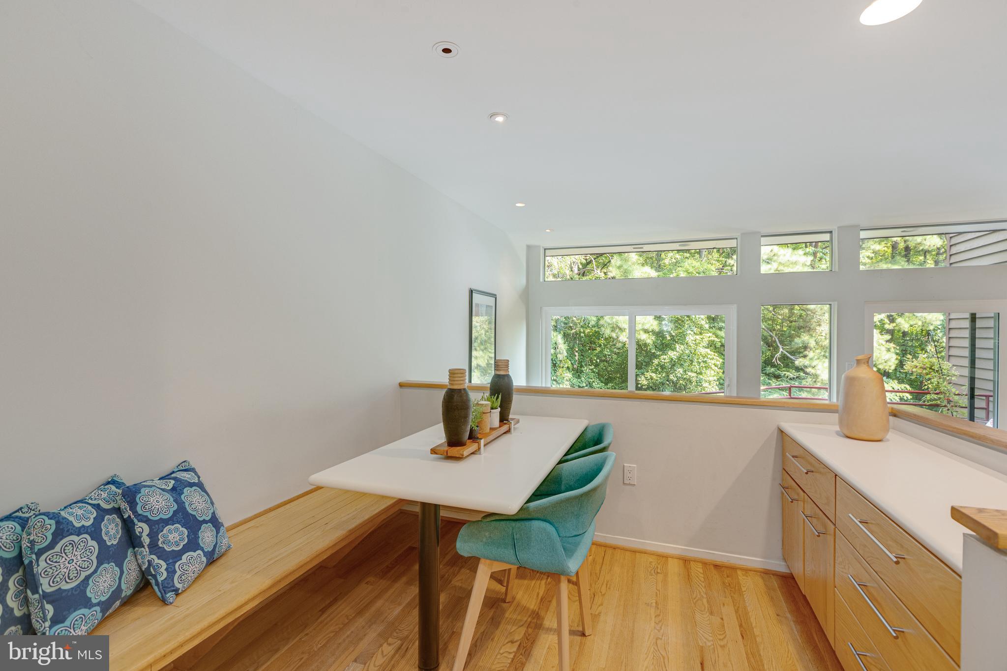 2002 Turtle Pond Drive Reston, VA 20191 - Photo 22 of 65 breakfast nook
