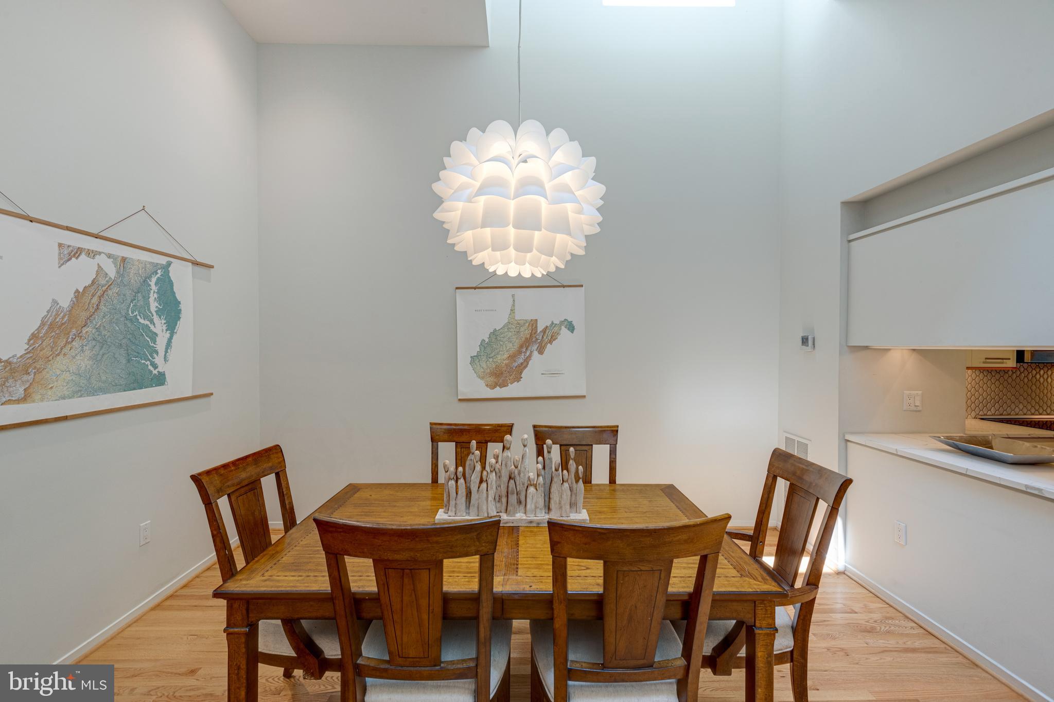 2002 Turtle Pond Drive Reston, VA 20191 - Photo 8 of 65 Dining