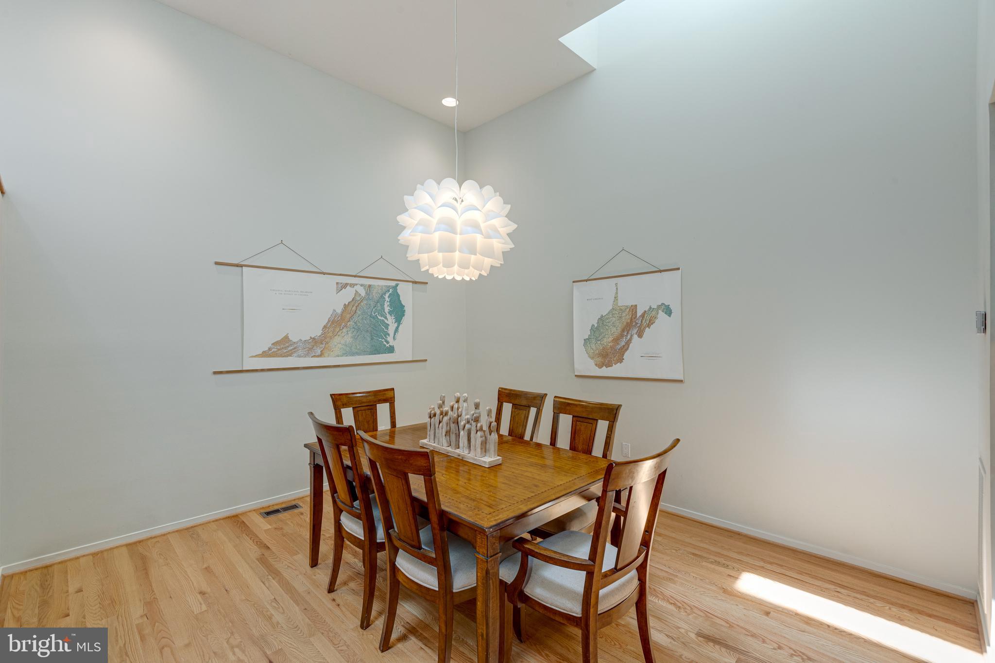 2002 Turtle Pond Drive Reston, VA 20191 - Photo 9 of 65 Dining