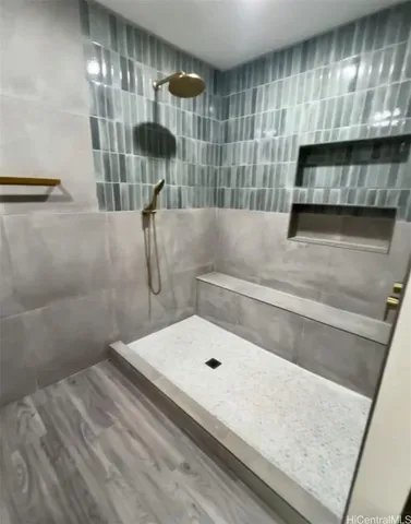 $1,700,000 | 362 Waiopua Place, Honolulu, HI 96825