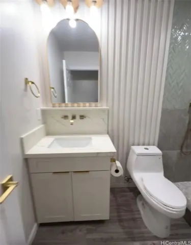 $1,700,000 | 362 Waiopua Place, Honolulu, HI 96825