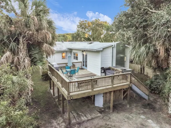 $1,125,000 | 418 East Ashley Avenue, Folly Beach, SC 29439