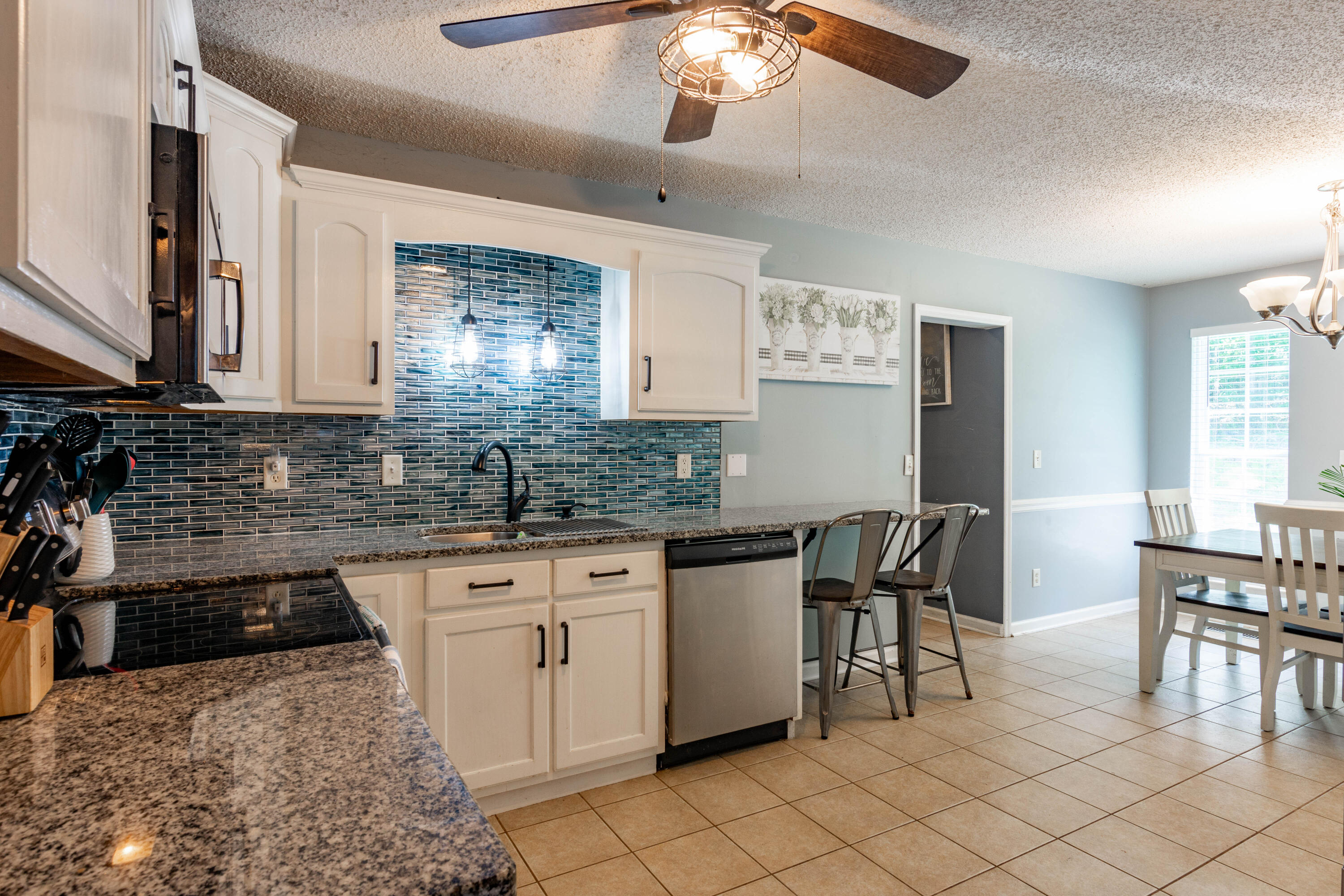 618 Howard Leonard Road Ringgold, GA 30736 - Photo 10 of 34 618 Howard Leonard Rd-9
