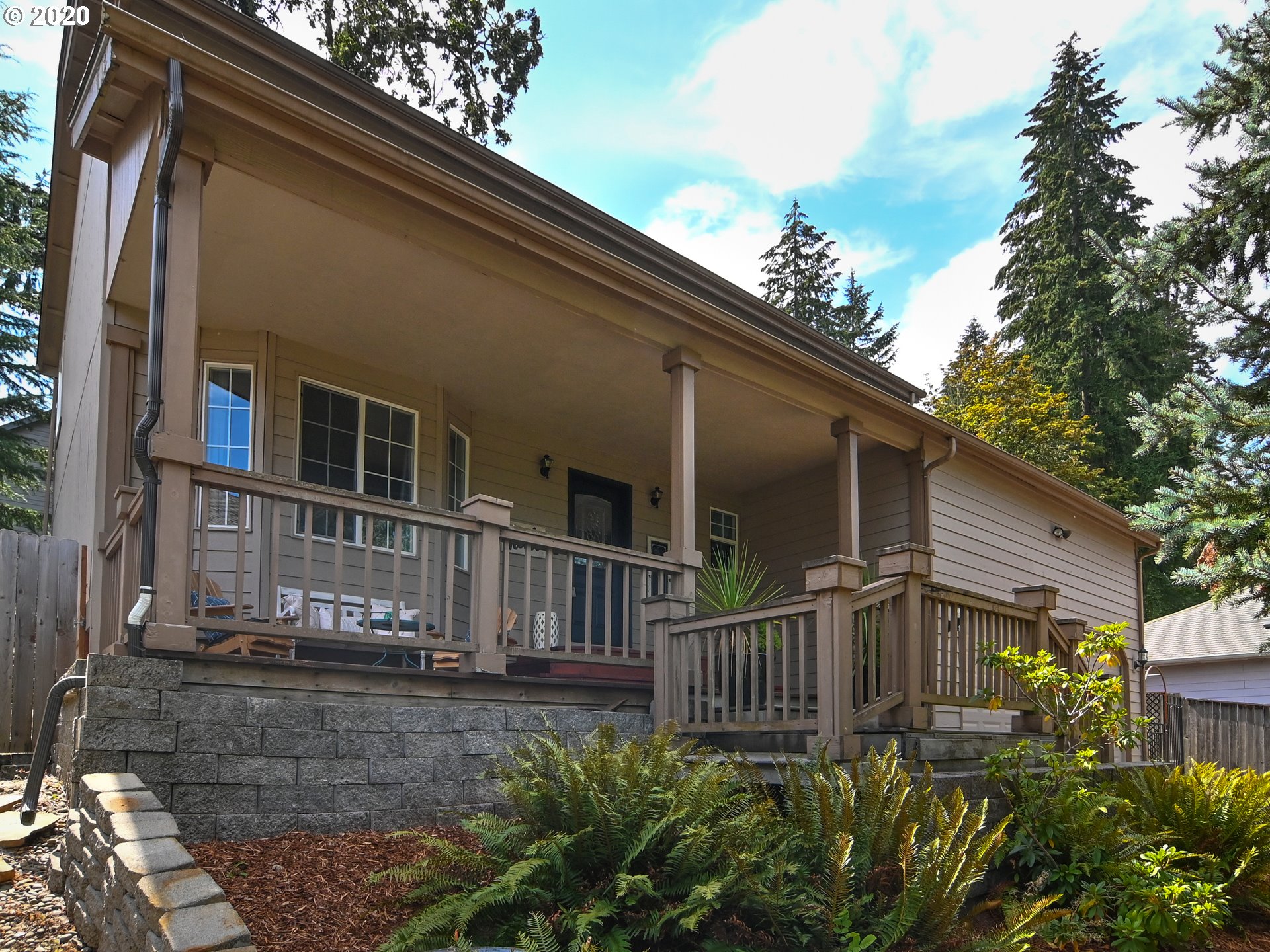 6781 Ivy Street Springfield, OR 97478 - Photo 2 of 32