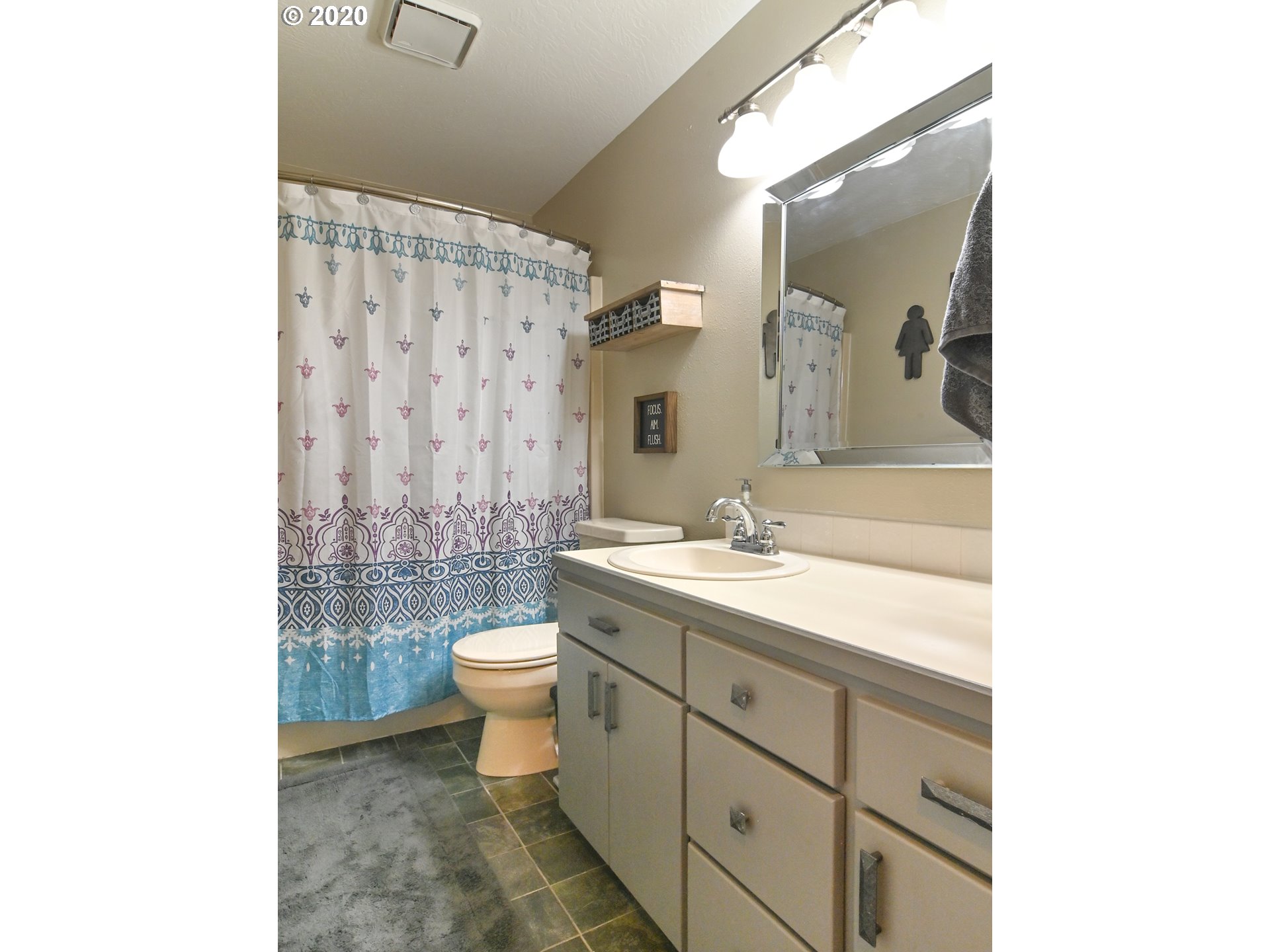 6781 Ivy Street Springfield, OR 97478 - Photo 18 of 32
