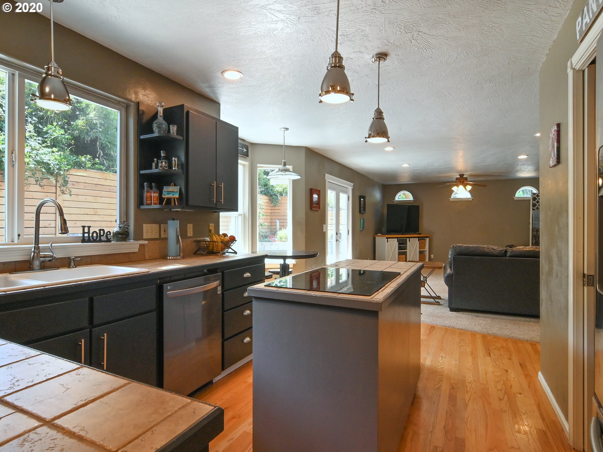 6781 Ivy Street Springfield, OR 97478 - Photo 10 of 32