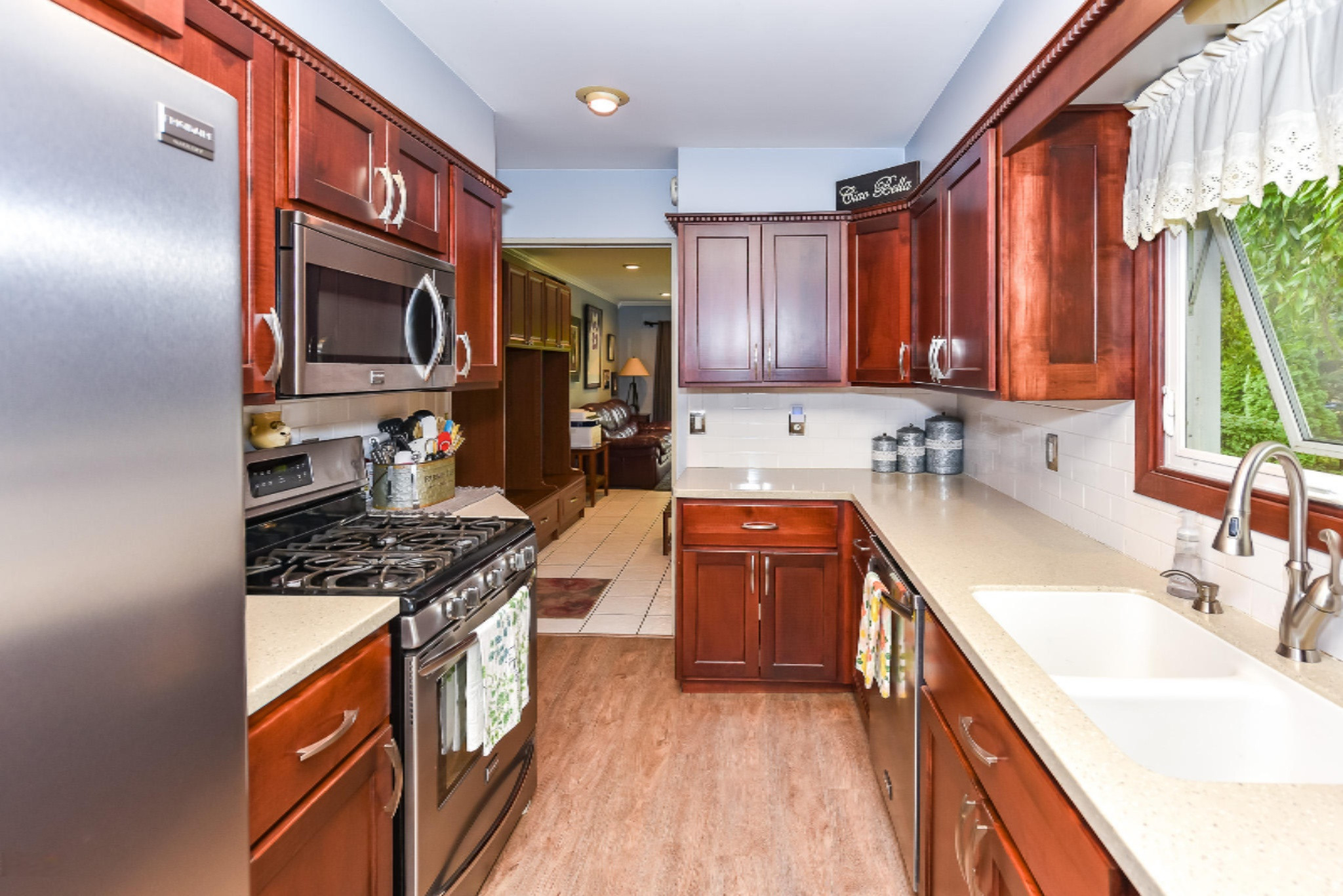 1414 Ridgewood Drive Jenison, MI 49428 - Photo 12 of 40 Newer Cherry Kitchen