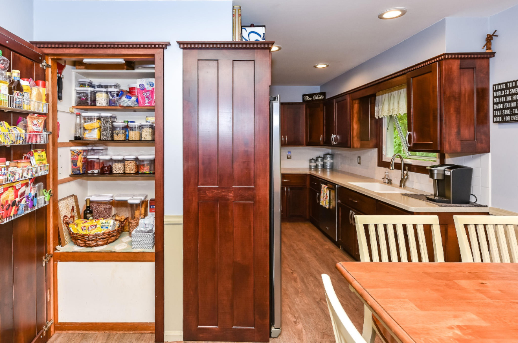 1414 Ridgewood Drive Jenison, MI 49428 - Photo 14 of 40 Huge Pantry