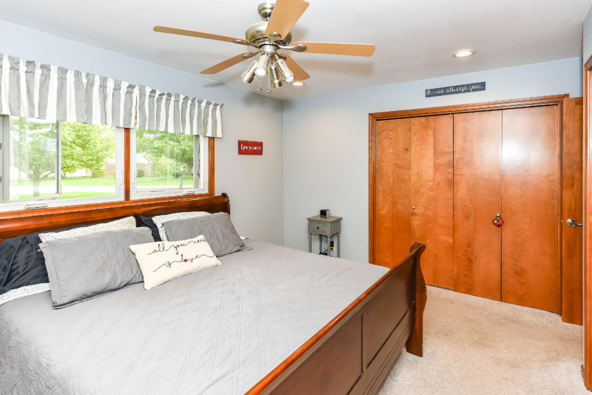 1414 Ridgewood Drive Jenison, MI 49428 - Photo 23 of 40 Master is Large
