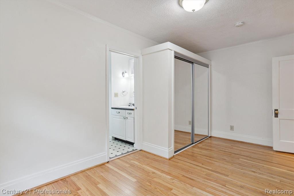 949 Nottingham Road Grosse Pointe Park, MI 48230 - Photo 43 of 56