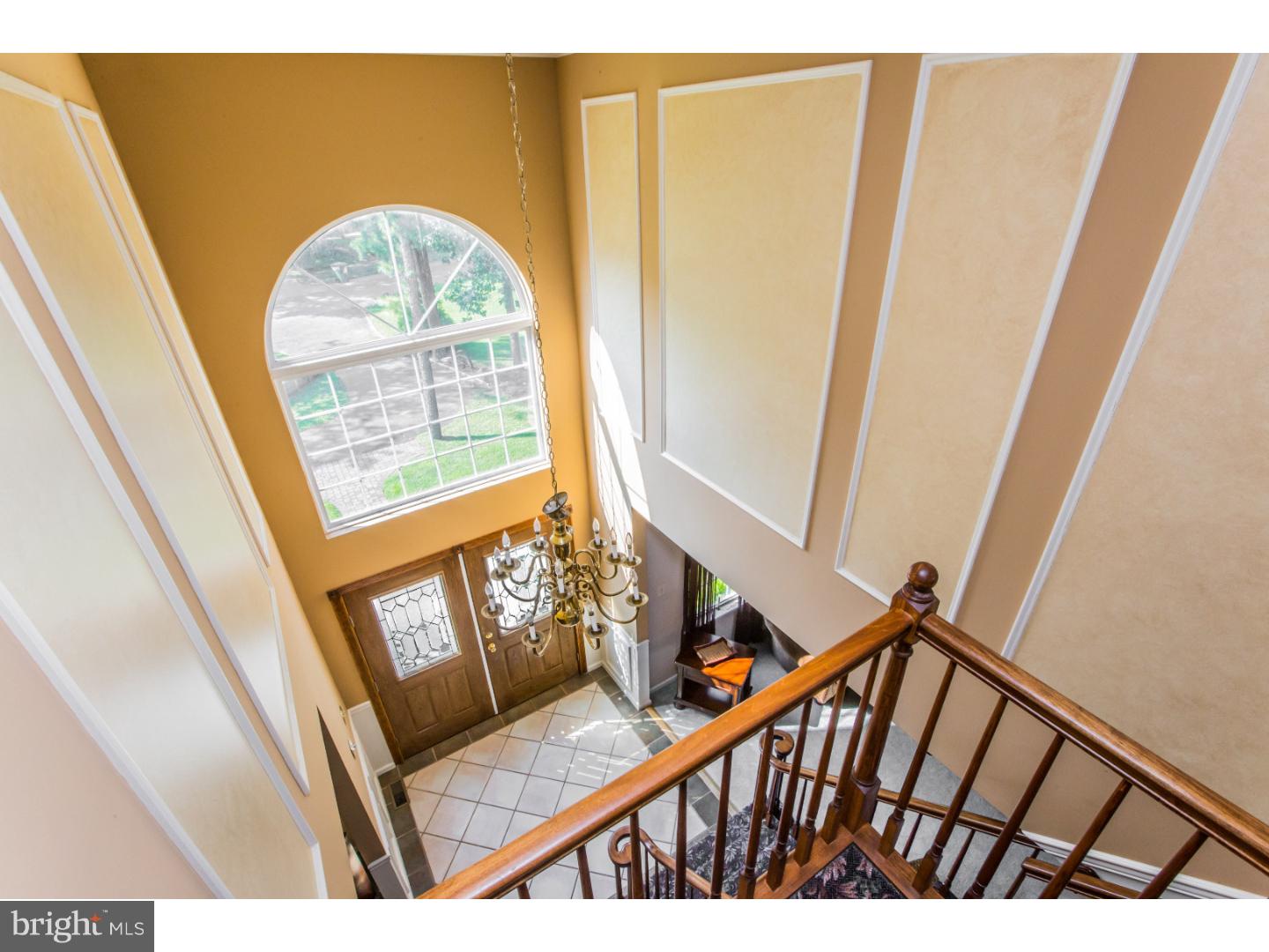 114 Spring Avenue Marlton, NJ 08053 - Photo 12 of 25 Foyer