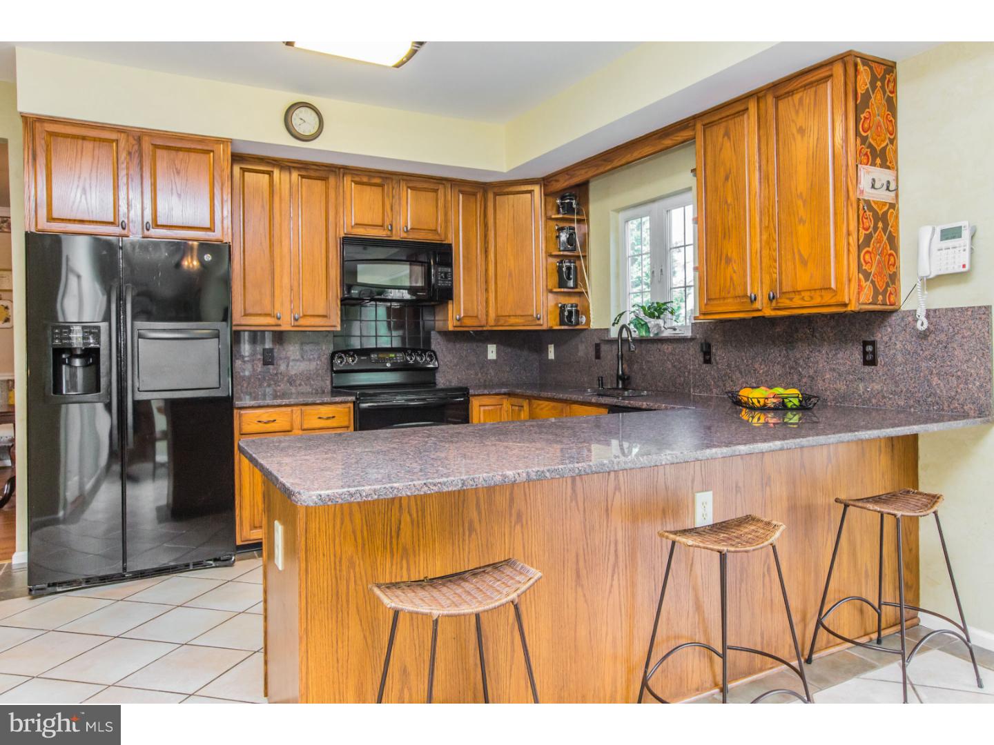 114 Spring Avenue Marlton, NJ 08053 - Photo 6 of 25 Kitchen