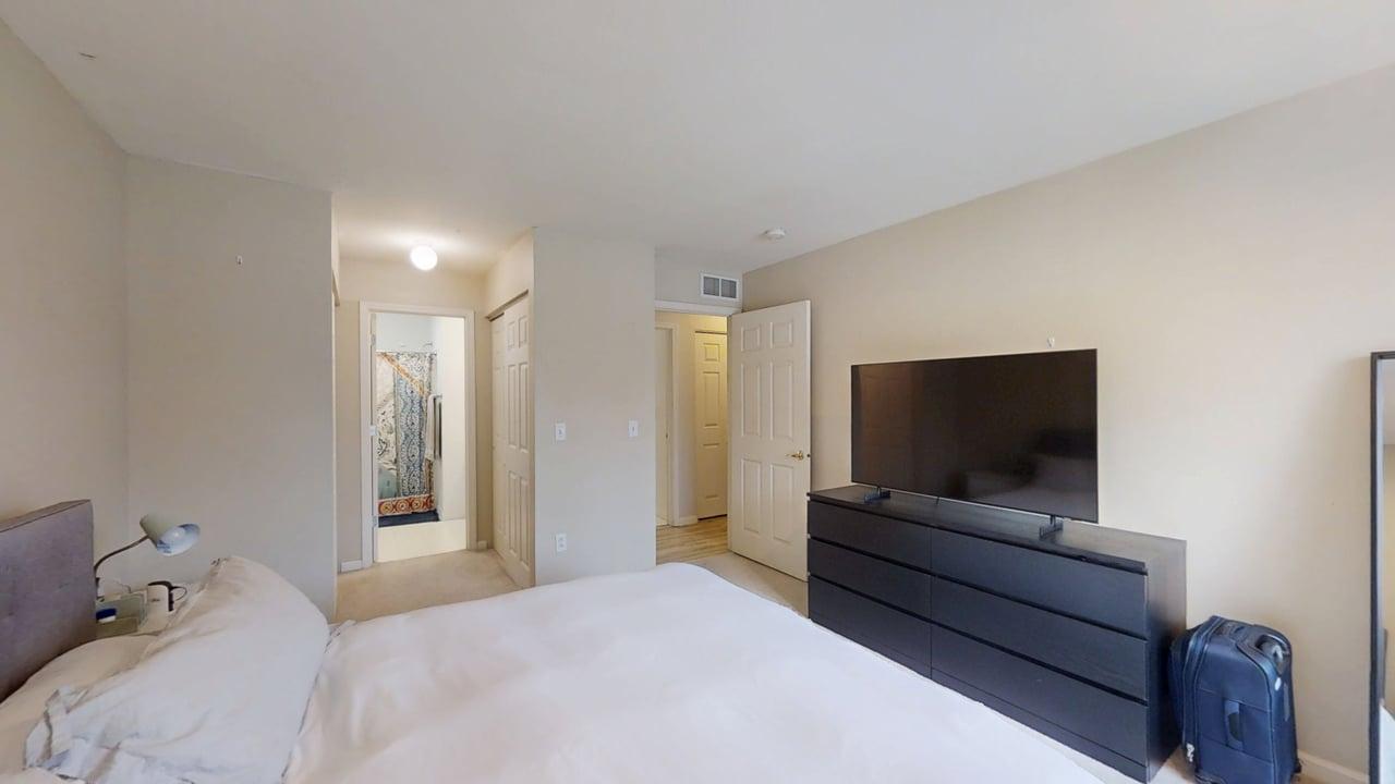 2404 Windward Boulevard, Unit 201 Champaign, IL 61821 - Photo 15 of 24